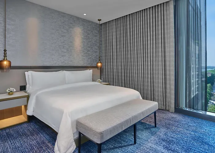 The St. Regis Chicago