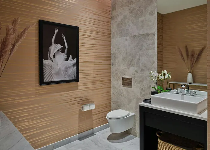 The St. Regis Hotel Chicago