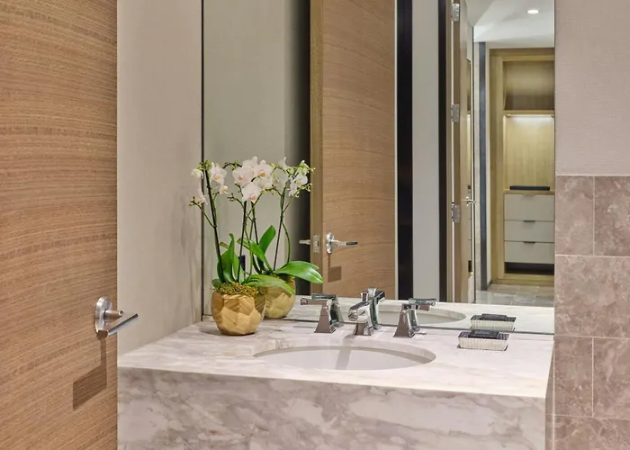 The St. Regis 5* Chicago